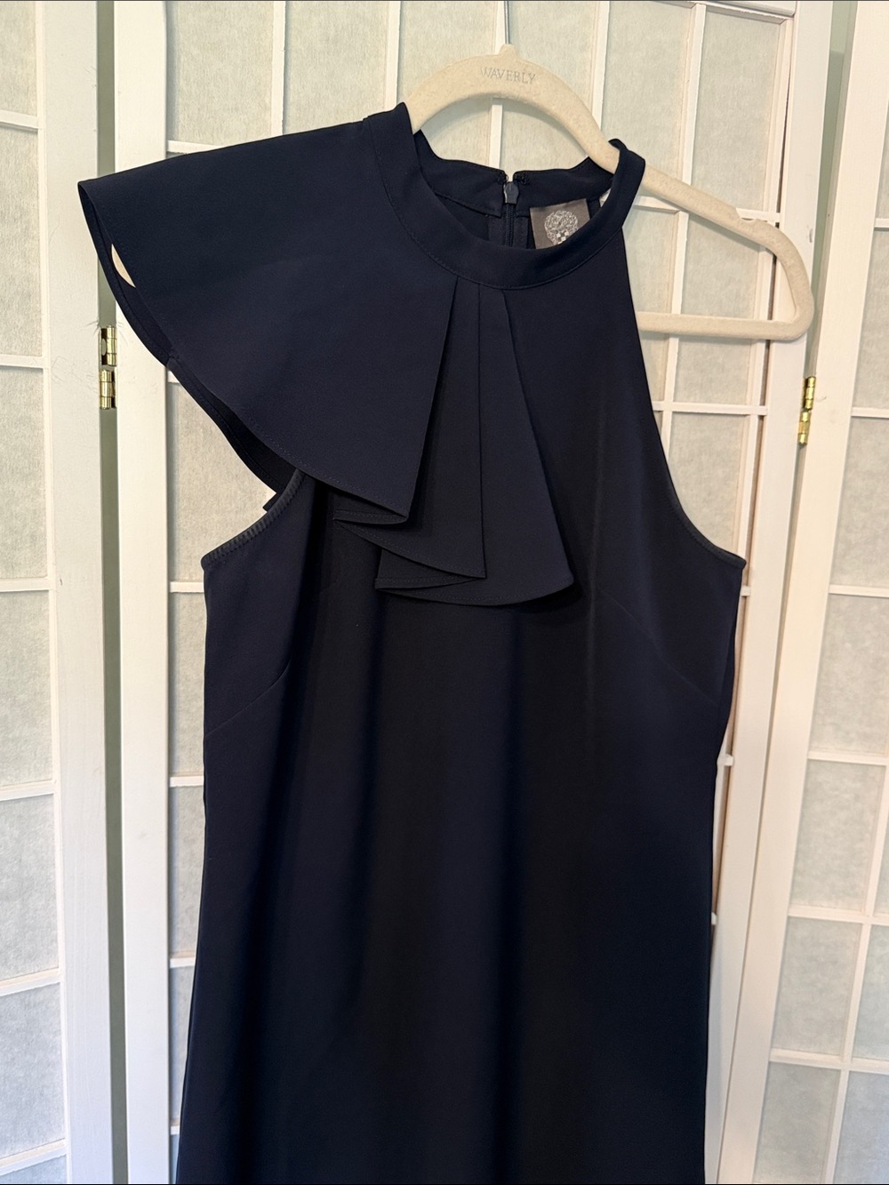 Vince Camuto Women’s Navy Sleeveless Ruffle-Neck Dress Size 6 - Picture 2 of 4